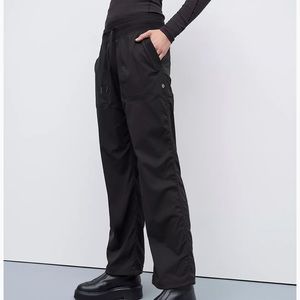 Lululemon Dance Studio Mid-Rise Pant in Black